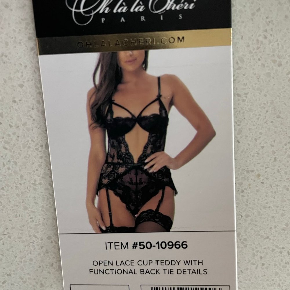 NWT Ellie Teddy Oh La La Cheri